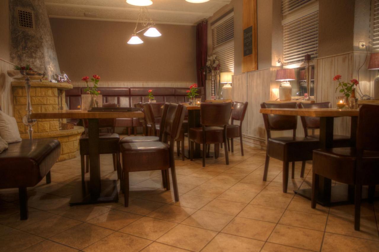 Restaurant Und Pension Zur Nassen Ecke Wittenbeck Exterior photo