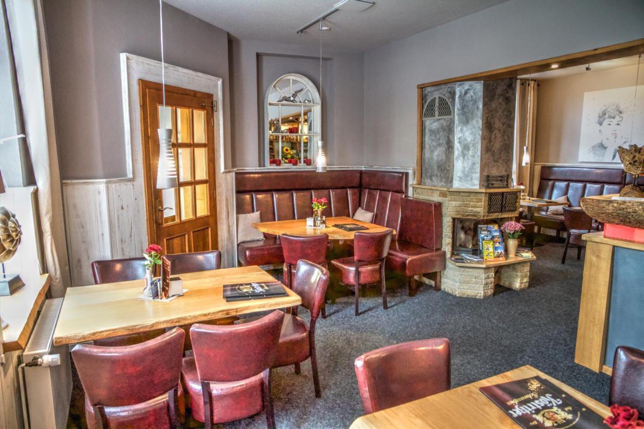 Restaurant Und Pension Zur Nassen Ecke Wittenbeck Exterior photo